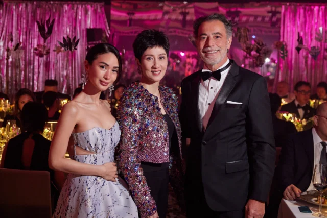 A Glorious Evening of Culture, Community, and Creativity at Regent Hong Kong

We are profoundly honored to have served as the venue & Hospitality Partner for the First Initiative Foundation’s inaugural “DARE with Flair” charity event. This remarkable evening, held for the first time in our exquisite Grand Ballroom, seamlessly intertwined culture, community, and purpose, fostering an atmosphere brimming with creativity and generosity.

The soiré was a beautiful blend of culture and community, featuring extraordinary dining curated by world-renowned chefs, including Marike van Beurden, Éric Bouchenoire, Christian Julliard, Sébastien Vauxion, and Sylvestre Wahid. Each dish was a masterpiece, culminating in a delightful finale crafted by our own Culinary Director, Ciro Petrone, alongside Executive Pastry Chef Andy Yeung, whose stunning petit fours left an indelible impression.

As guests ascended our grand marble staircase, transformed into a breathtaking tribute to the evening’s theme, they were welcomed by a rich tapestry of heartfelt performances and inspiring conversations. We take immense pride in providing a venue that nurtures such meaningful connections and empowers impactful moments.
It was a true privilege to welcome FIF’s guests to our iconic venue. We are committed to curating experiences that celebrate culture, foster community, and inspire creativity. The elegance of our marble staircase and ballroom provided a stunning backdrop for a memorable evening dedicated to unity and positive change.
A heartfelt thank you to everyone who joined us in this celebration of creativity and philanthropy. Together, we can uplift our community and ignite meaningful transformation. Let’s continue to inspire change and support one another in this shared journey.

我們深感榮幸，成為領賢慈善基金首屆「DARE with Flair」慈善盛會的官方場地及款待合作夥伴。這場於麗晶大禮堂舉行的盛會，營造出充滿靈感與慷慨的氛圍。賓客踏上雲石階梯，迎來一系列充滿創意的主題藝術裝置與動人表演，將文化、社群與創意完美交融。我們以能成為這場啟發人心的文化與慈善盛宴的合作夥伴為榮。

晚宴由多位國際名廚聯袂獻藝，包括 Marike van Beurden、Éric Bouchenoire、Christian Julliard、Sébastien Vauxion 及 Sylvestre Wahid，並由香港麗晶酒店的廚藝總監 Ciro Petrone 與行政糕餅總廚楊焯賢Andy Yeung 精心呈獻飯後甜點，為賓客帶來難忘滋味。

衷心感謝每一位參與者，讓我們攜手推動社群進步，點燃創意與善意的力量。

#RegentHongKong #DAREwithFlair @fif.hk