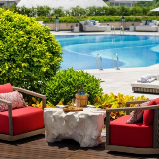 Discover Your Urban Oasis at Regent Hong Kong 

Immerse yourself in tranquility at our luxurious swimming pool, where the vibrant energy of the city gently gives way to serene calm. Lounge atop plush daybeds, savor chilled craft beers or invigorating wellness drinks, and let the gentle harbor breeze help your mind unwind.

Enhance your escape with our curated summer room packages—your private sanctuary in the heart of the city, designed for moments of luxury, relaxation, and renewal.

Book now and indulge in the ultimate retreat—because sophistication and serenity await at Regent Hong Kong.

走進香港麗晶酒店泳池的靜謐天地，城市的喧囂在此沉澱，時光隨你緩慢流轉。於柔軟躺椅上放鬆，細味冰涼手工啤酒或健康飲品，讓維港微風輕撫心靈。

預訂夏日住宿套票，開啟你的專屬城市度假時光。

#RegentHongKong #RegentHotelsandResorts #SummerEscape #VictoriaHarbour #quietluxury